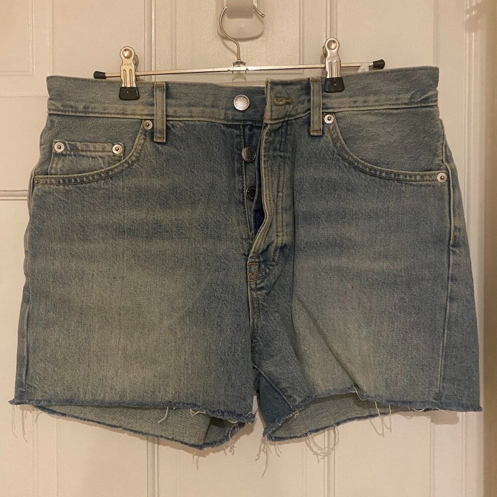 Size 27 Everlane Relaxed 90s Jean Short